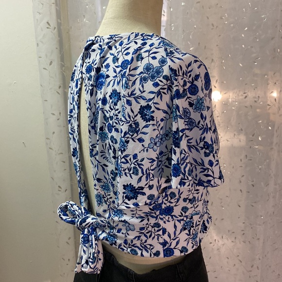 Flower Top - Picture 4 of 6